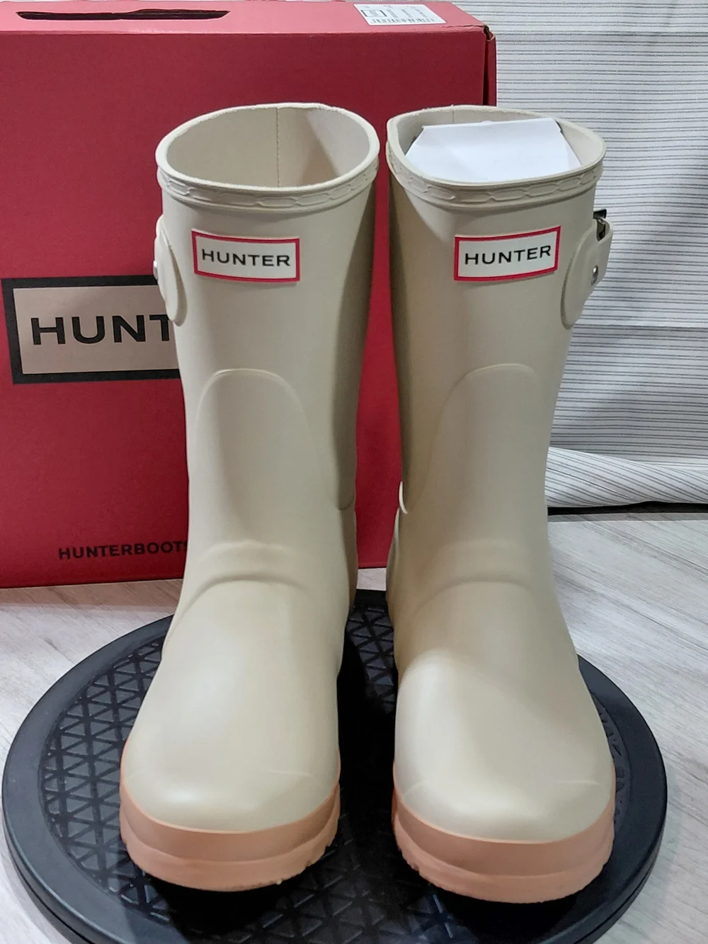 NEW Hunter Women Original Short 100% Waterproof Rubber Rain Boots Biscuit Tan W7